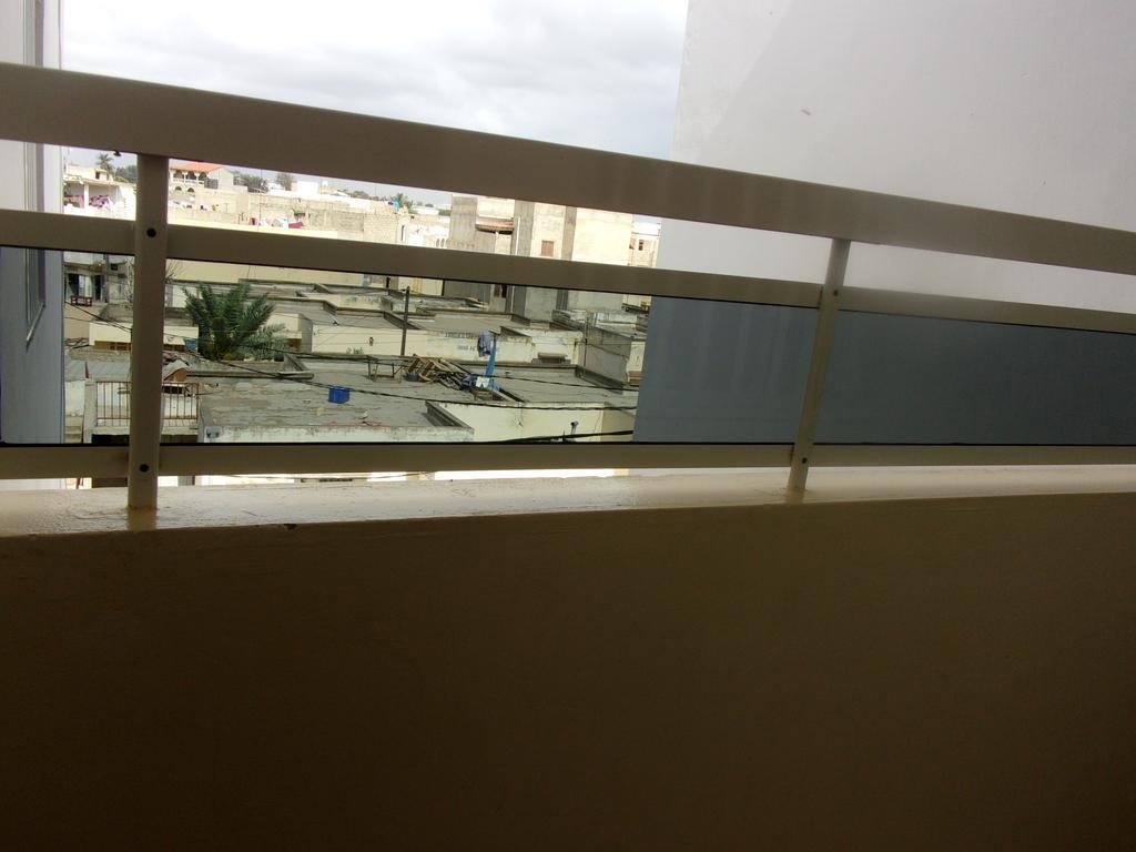 Appartement Meuble A Mbao Dakar Buitenkant foto