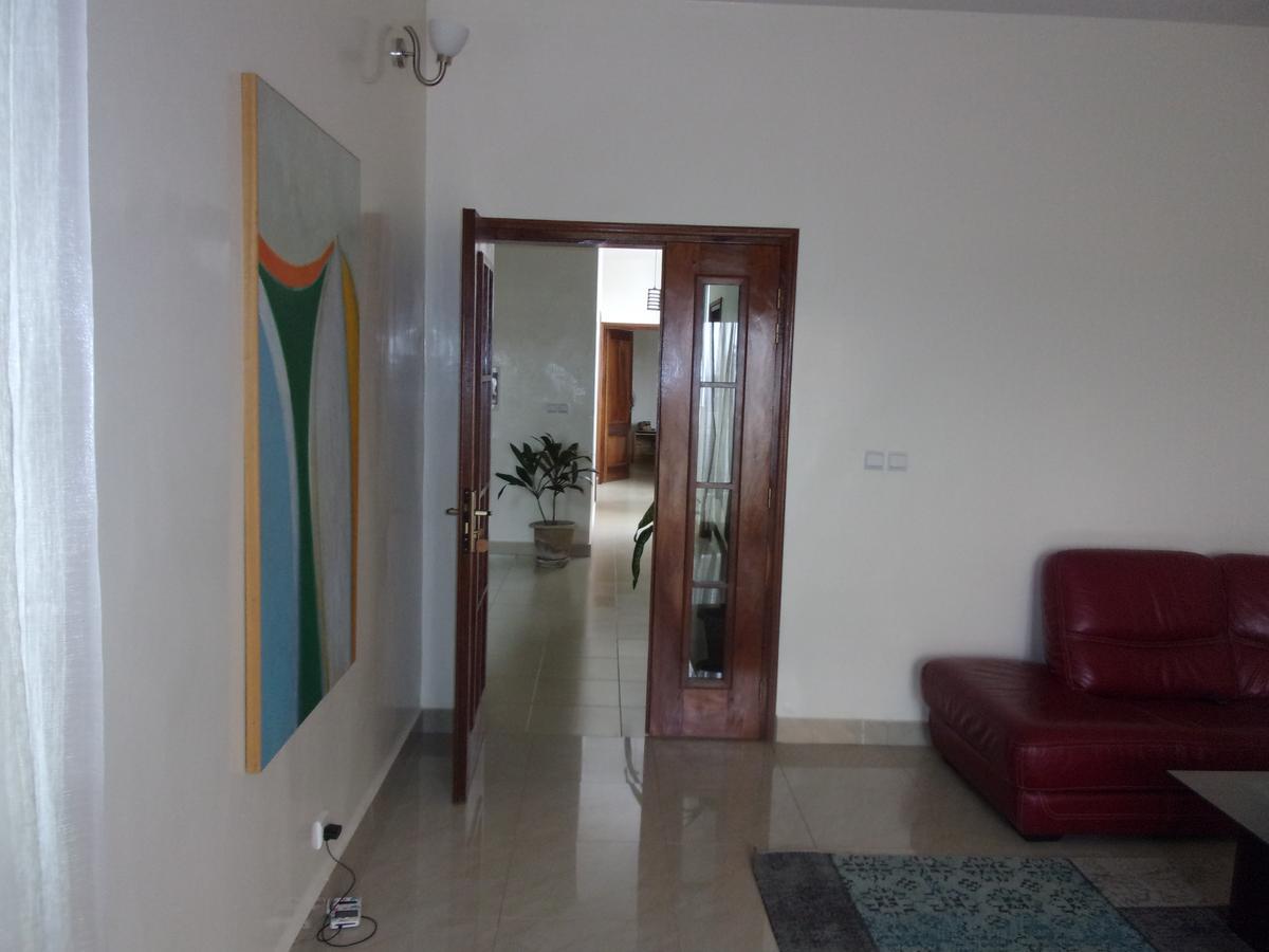 Appartement Meuble A Mbao Dakar Buitenkant foto